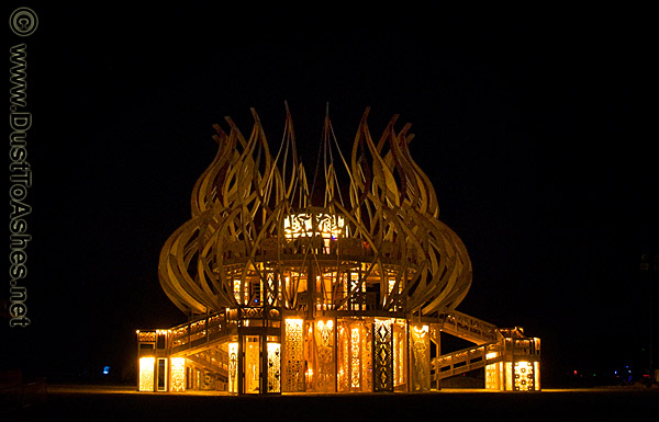 Fire-of-Fires-Temple-by-night-by-David-Umlas-Marrilee-Ratcliffe-Burning-Man-2009-Evolution-DustToAshes-photography Burning Man Night photo